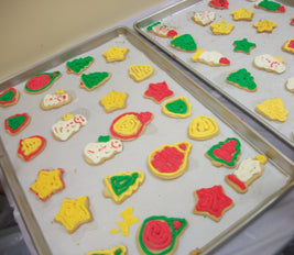CLASS - KIDS HOLIDAY COOKIE CLASS     Friday, Nov., 17    (6-8:00)